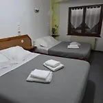 Des Touristes Hotell