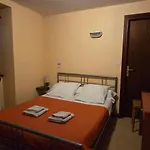 Hotell Des Touristes 2*