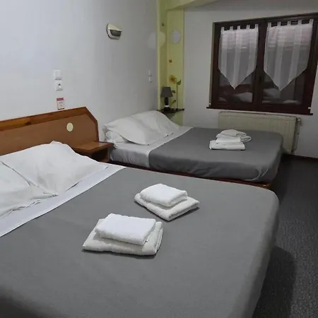 Des Touristes Hotel