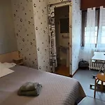 Des Touristes Pierrefitte-Nestalas