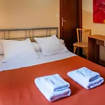 Des Touristes ホテル ピエルフィット・ネスタラ
