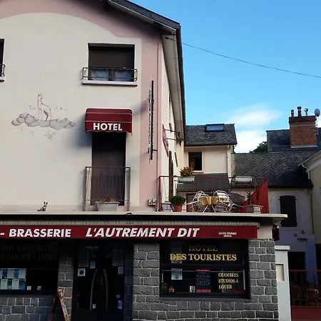 Des Touristes Pierrefitte-Nestalas