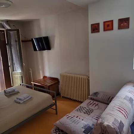 Des Touristes Pierrefitte-Nestalas