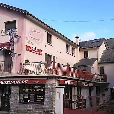 Des Touristes Szálloda