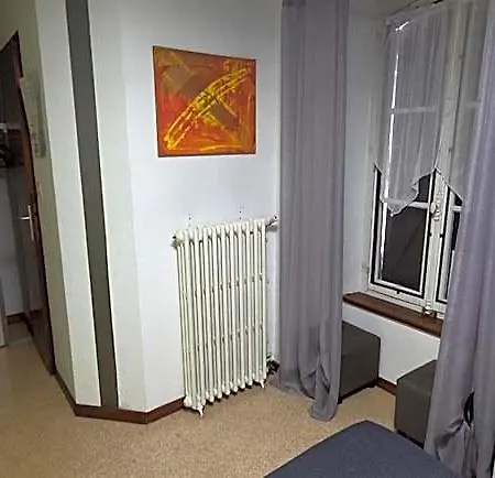 Des Touristes Szálloda